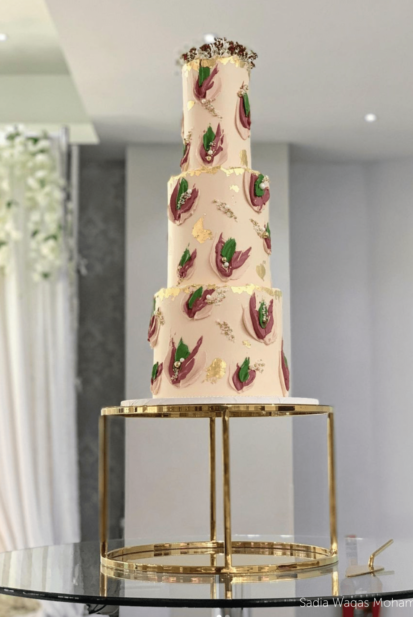 14” Round Metallic Plinth - Prop Options