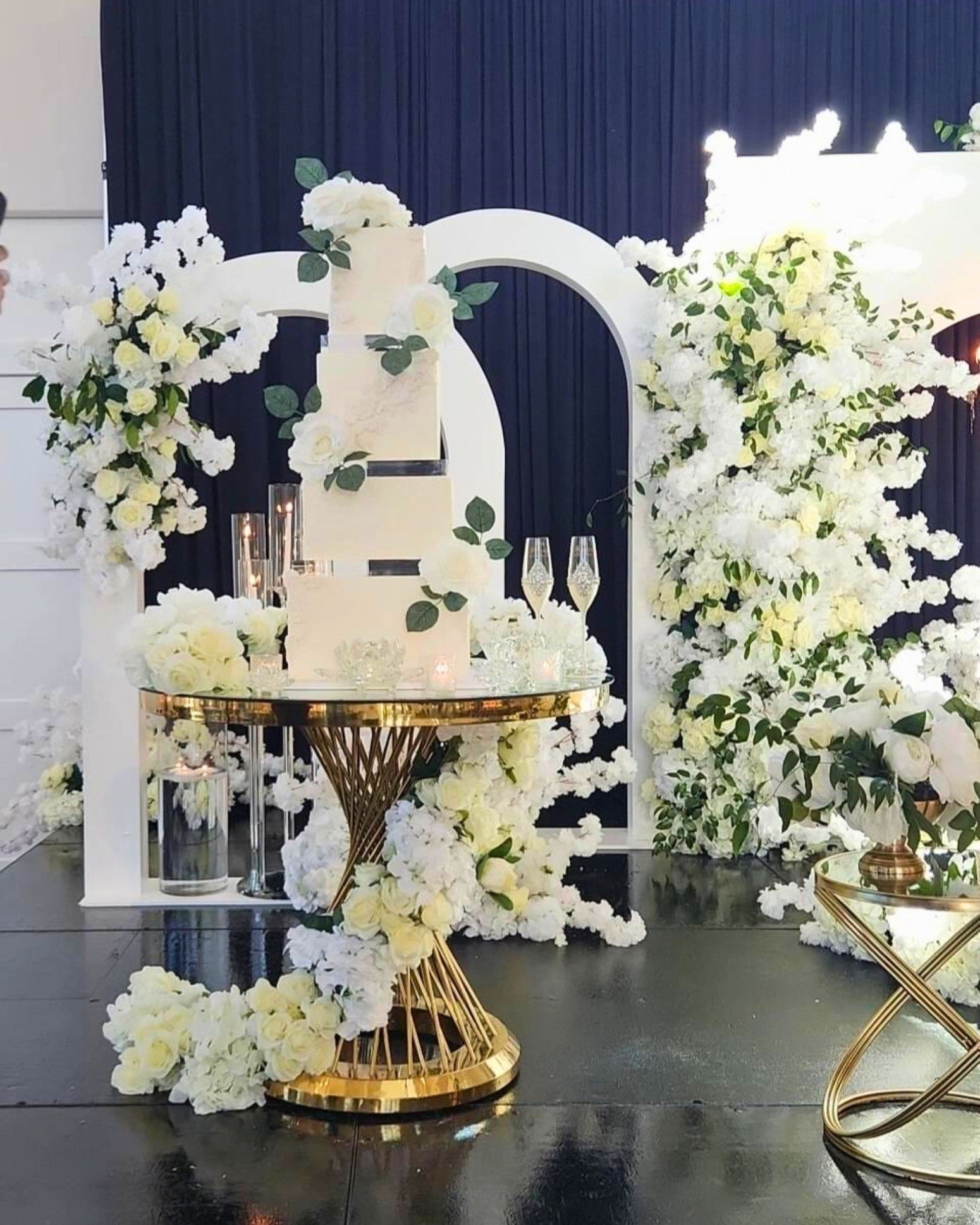 15mm Square Ultra Polished Clear Acrylic Cake Spacers - Prop Options