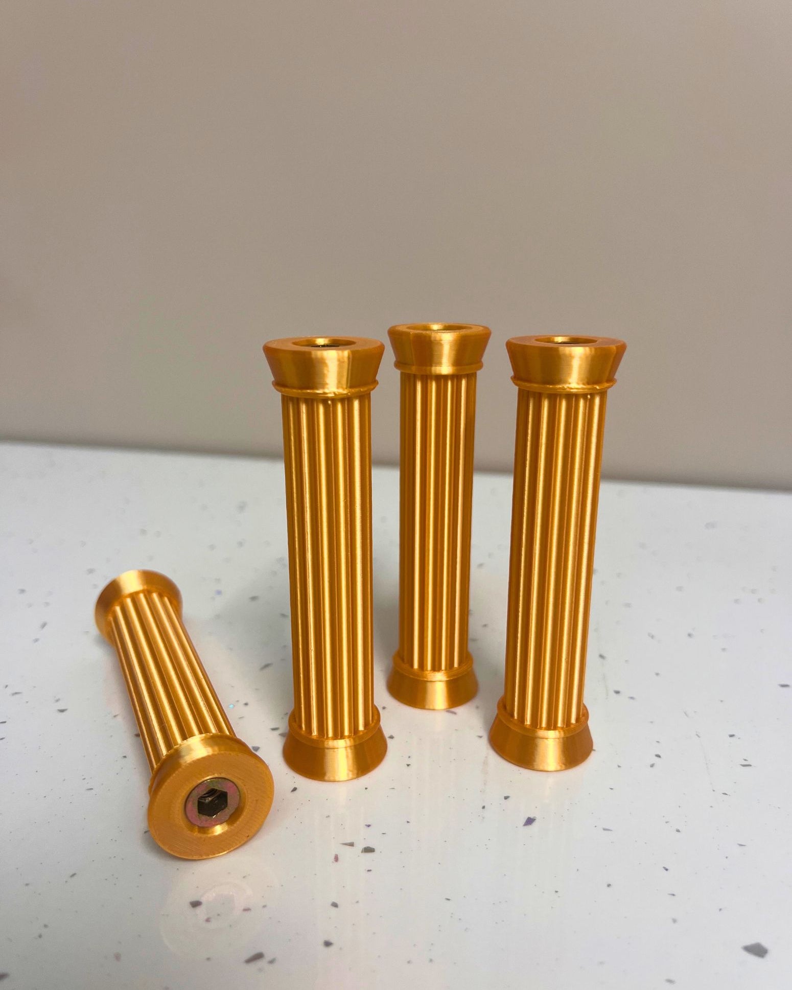 Gold Coloured Columns for the Column Separator