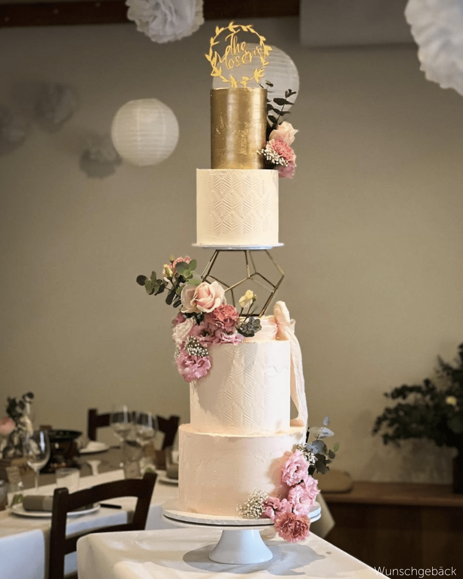 Geometric Pentagon Separator - Prop Options