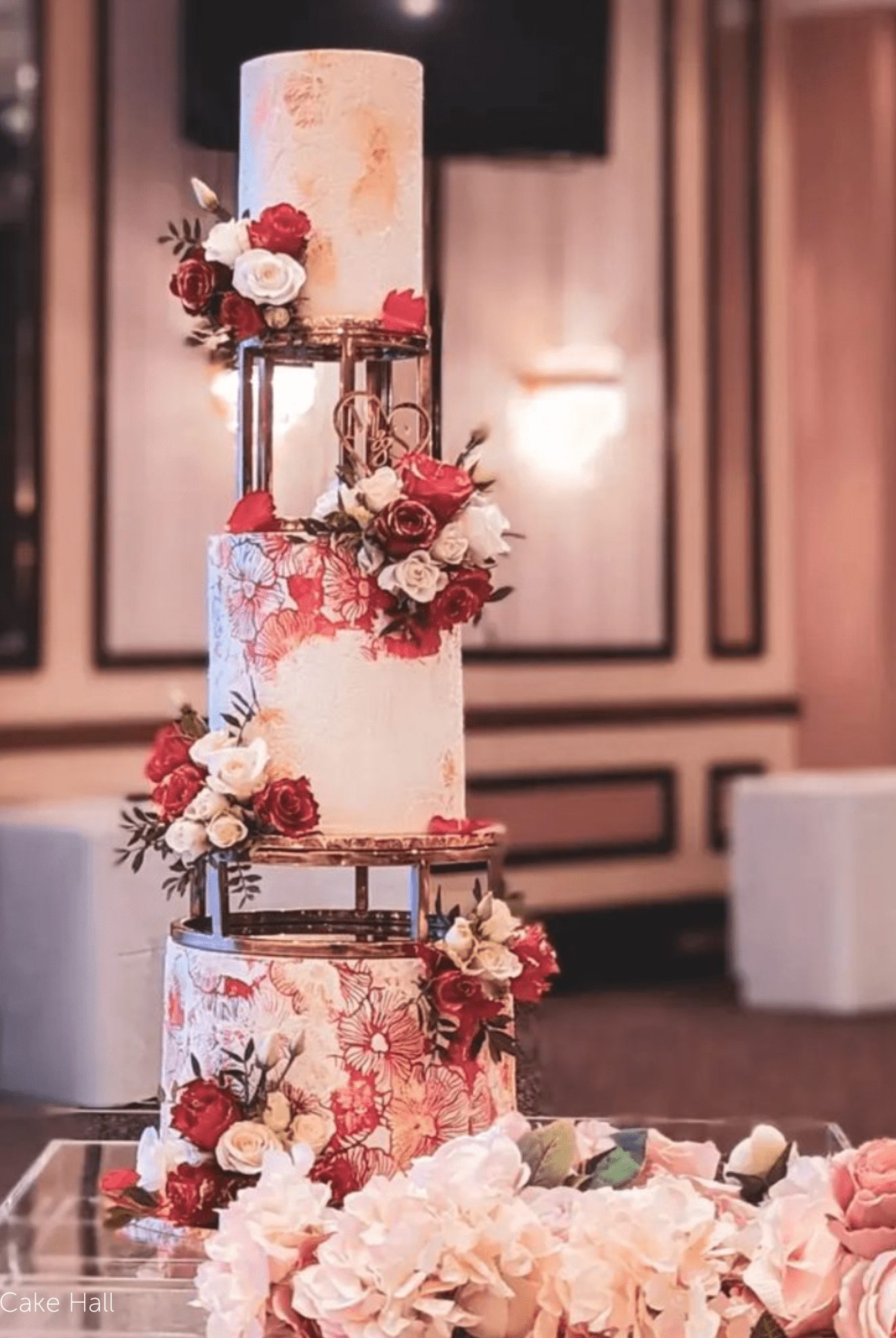 PropBundles - Set of Two - 6" & 10" Round Metallic Cake Separators and Stands - Prop Options