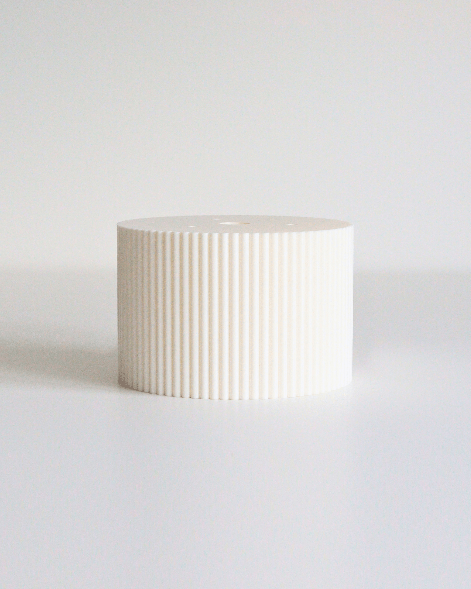 Round Reeded Cake Separator - Prop Options