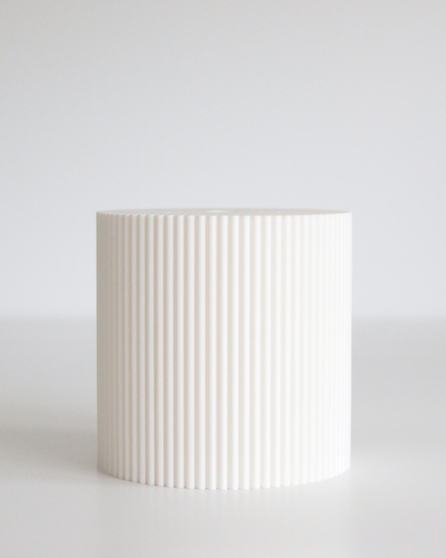 Round Reeded Cake Separator - Prop Options