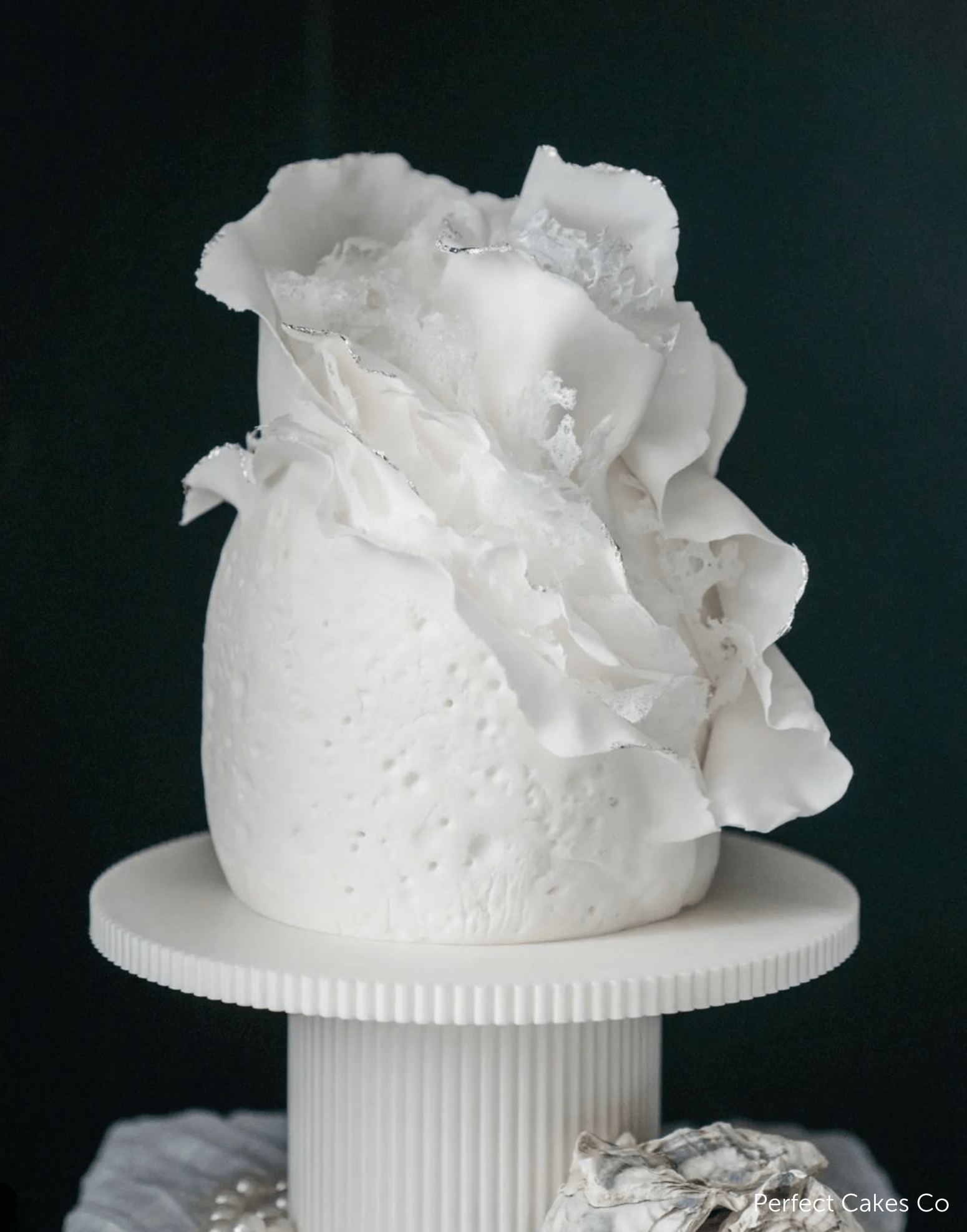 Round Reeded Cake Stand - Prop Options