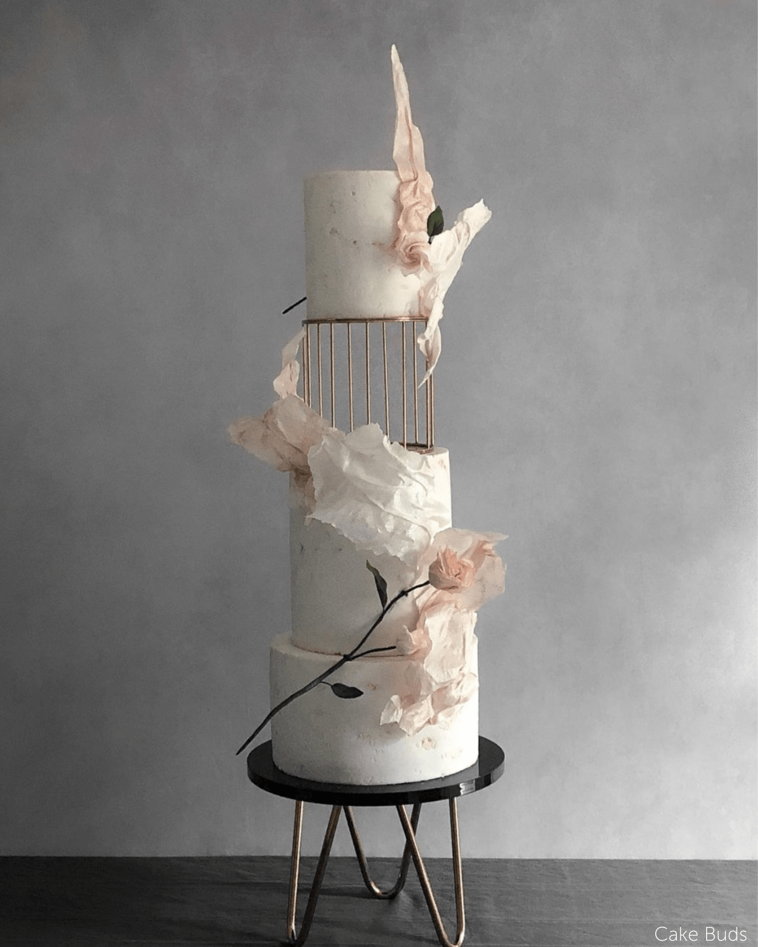 The Pinnacle Acrylic Hairpin Cake Stand - Prop Options