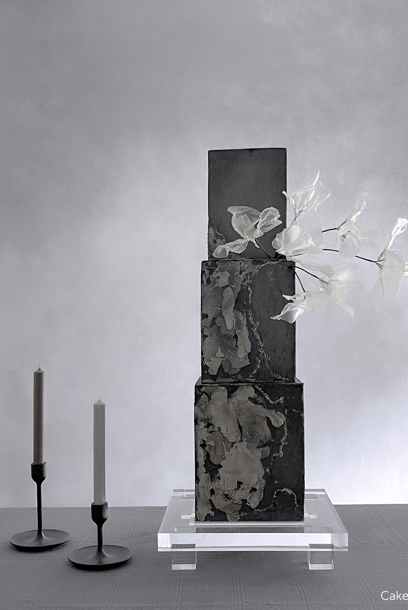 The Stage - Acrylic Footed Cake Stand - Prop Options