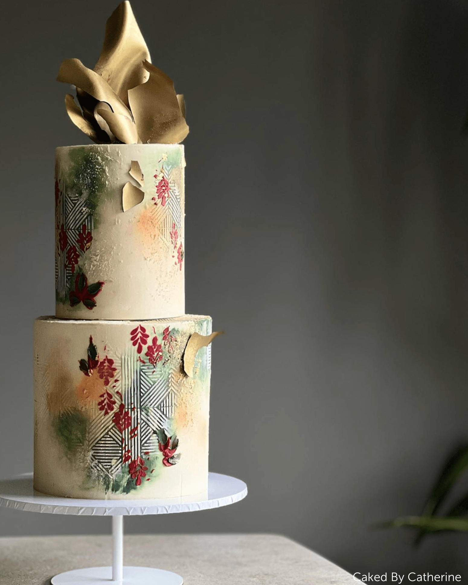 The Stiletto - Premium Pedestal Cake Stand - Prop Options