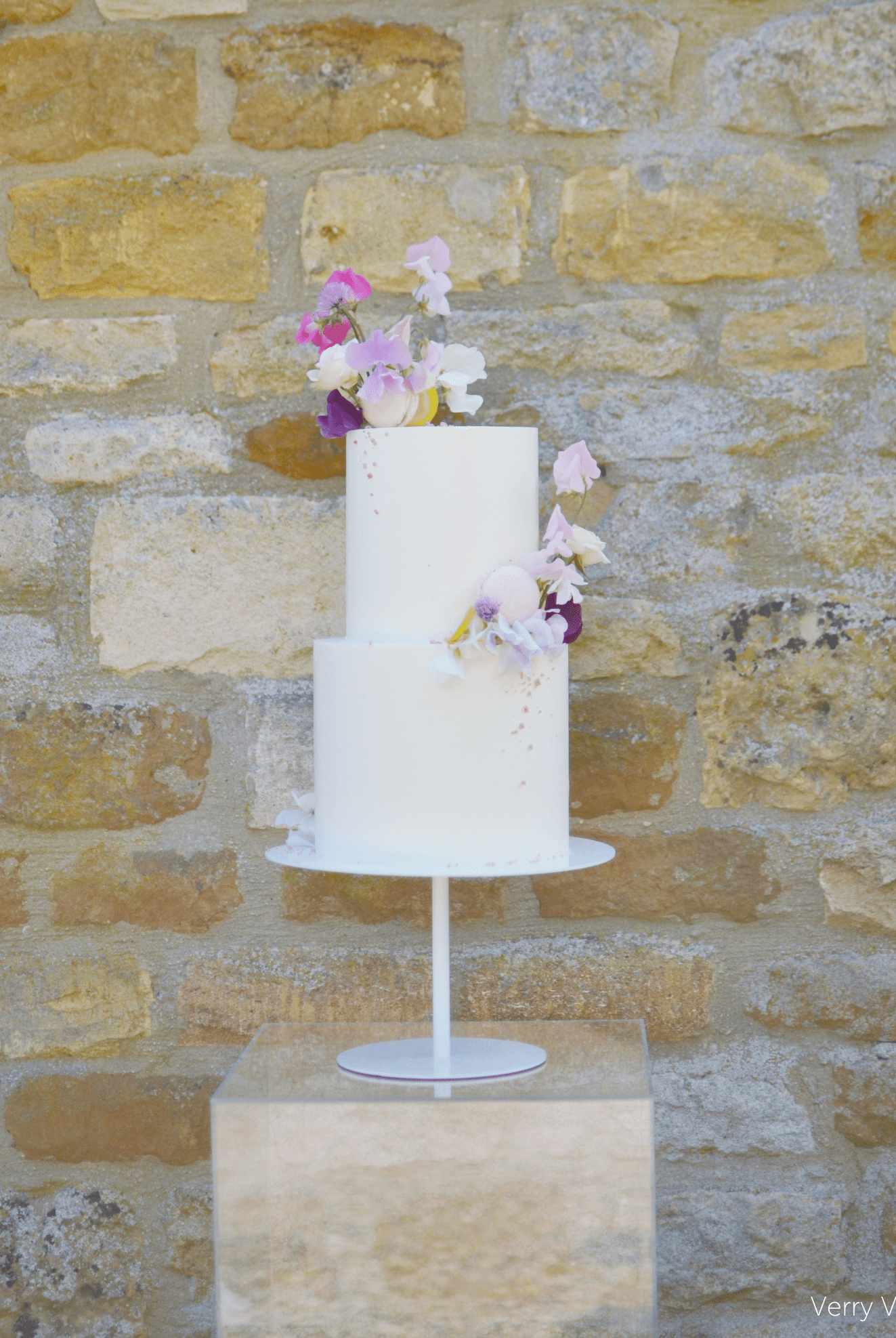 The Stiletto - Premium Pedestal Cake Stand - Prop Options