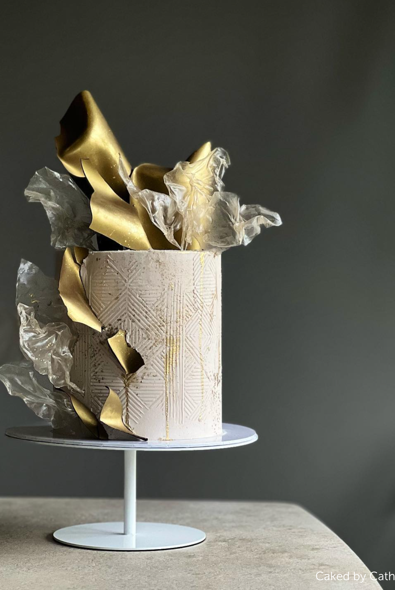 The Stiletto - Premium Pedestal Cake Stand - Prop Options