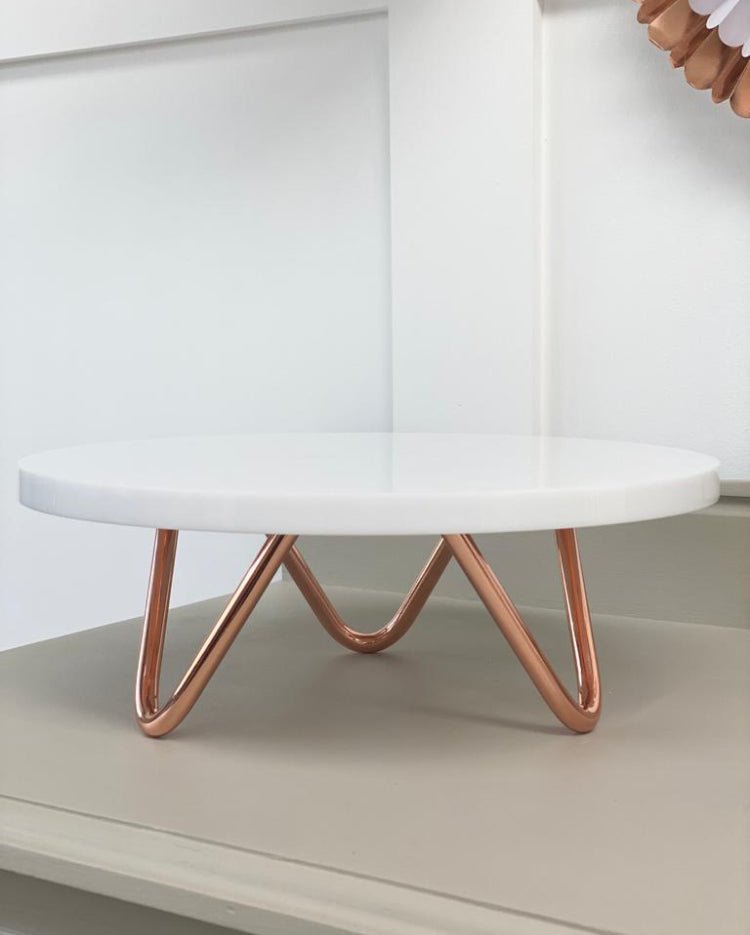 The Pinnacle Acrylic Hairpin Cake Stand - Prop Options