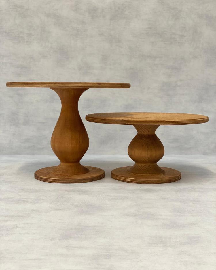 wooden cake stand