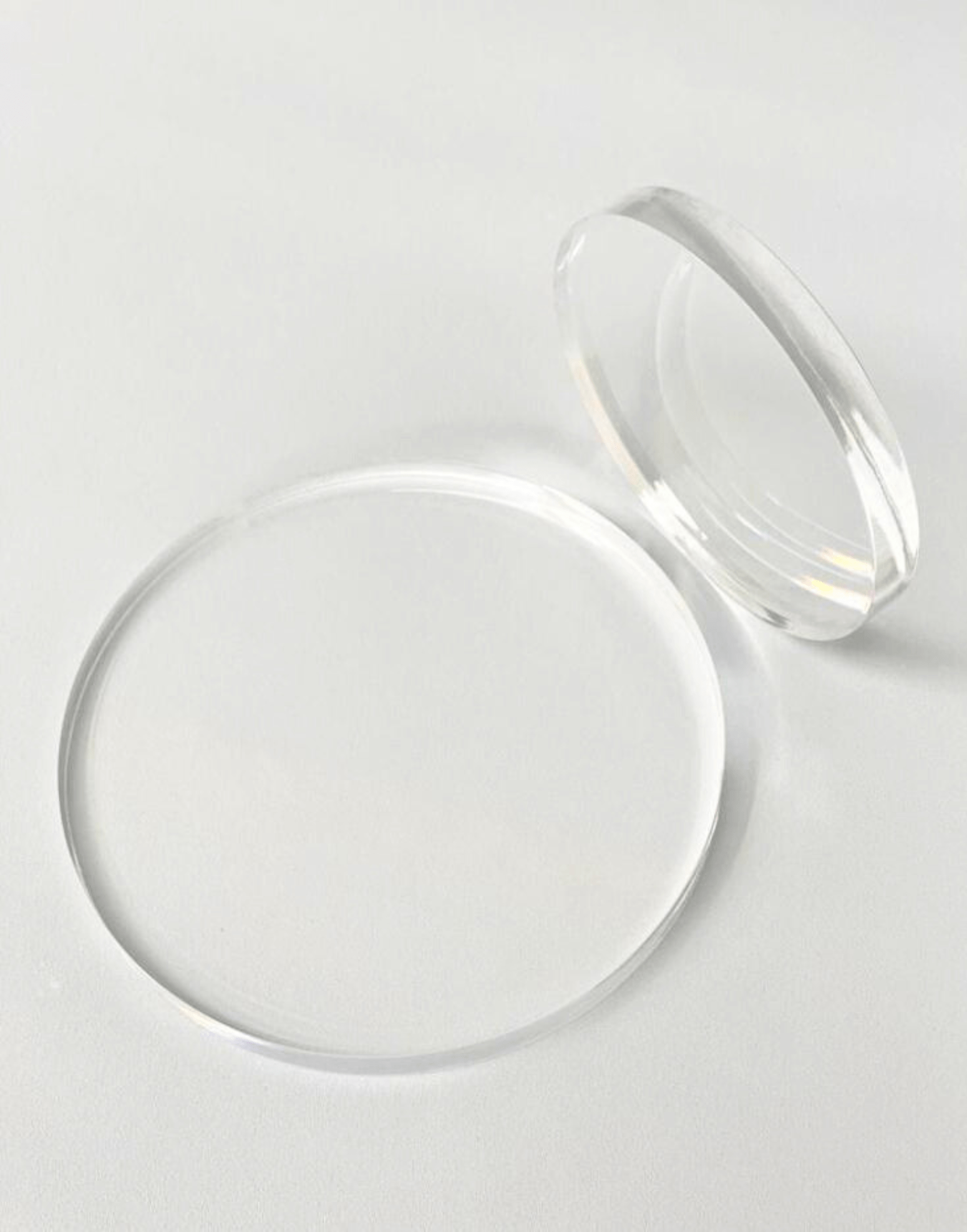 15mm Round Ultra Polished Clear Acrylic Cake Spacers - Prop Options