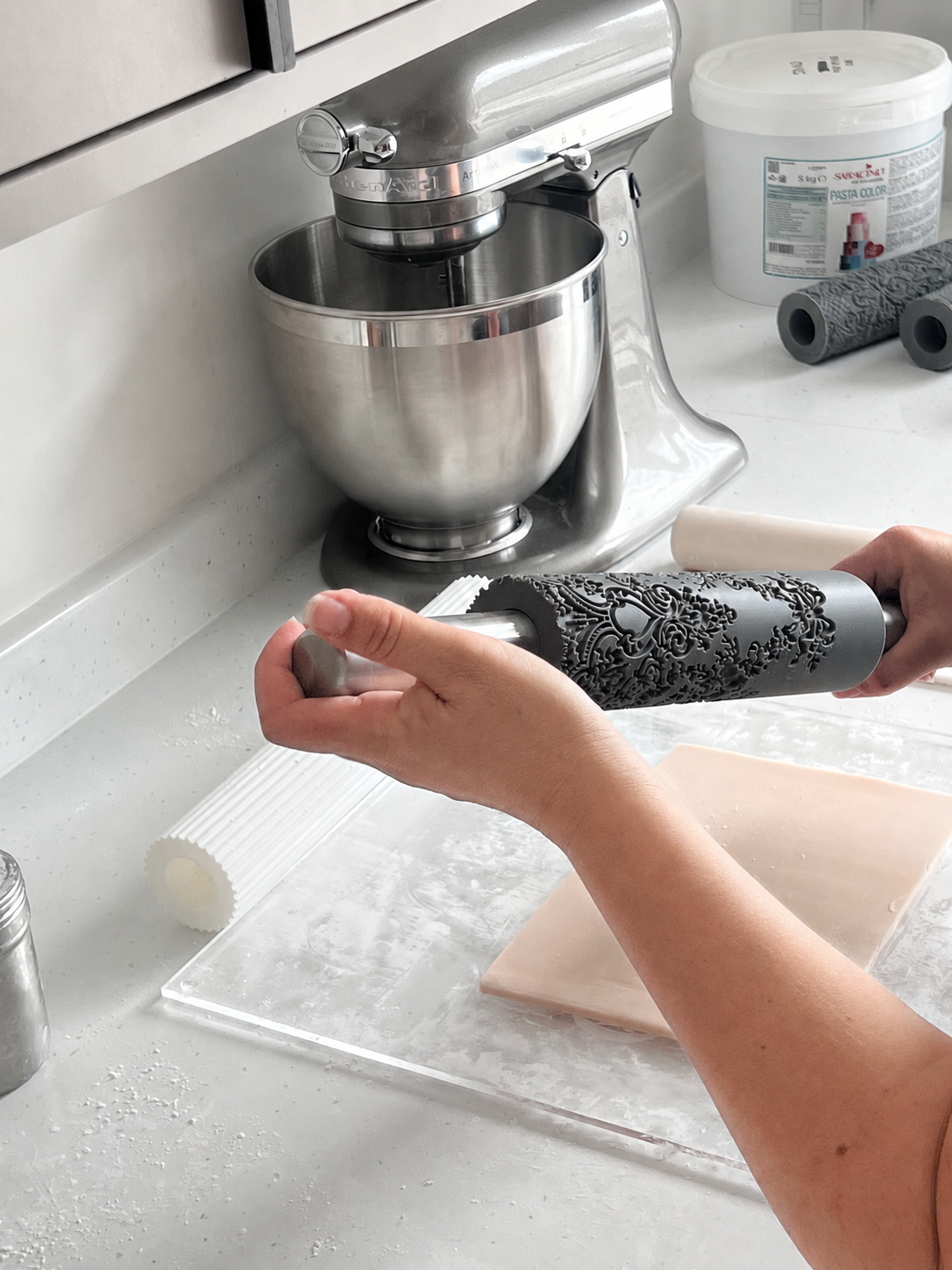 ErgoPin™ Ergonomic Rolling Pin Handle
