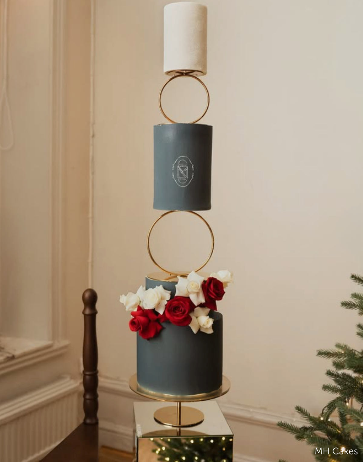 Shop Look Hoopful Duo MH Cakes