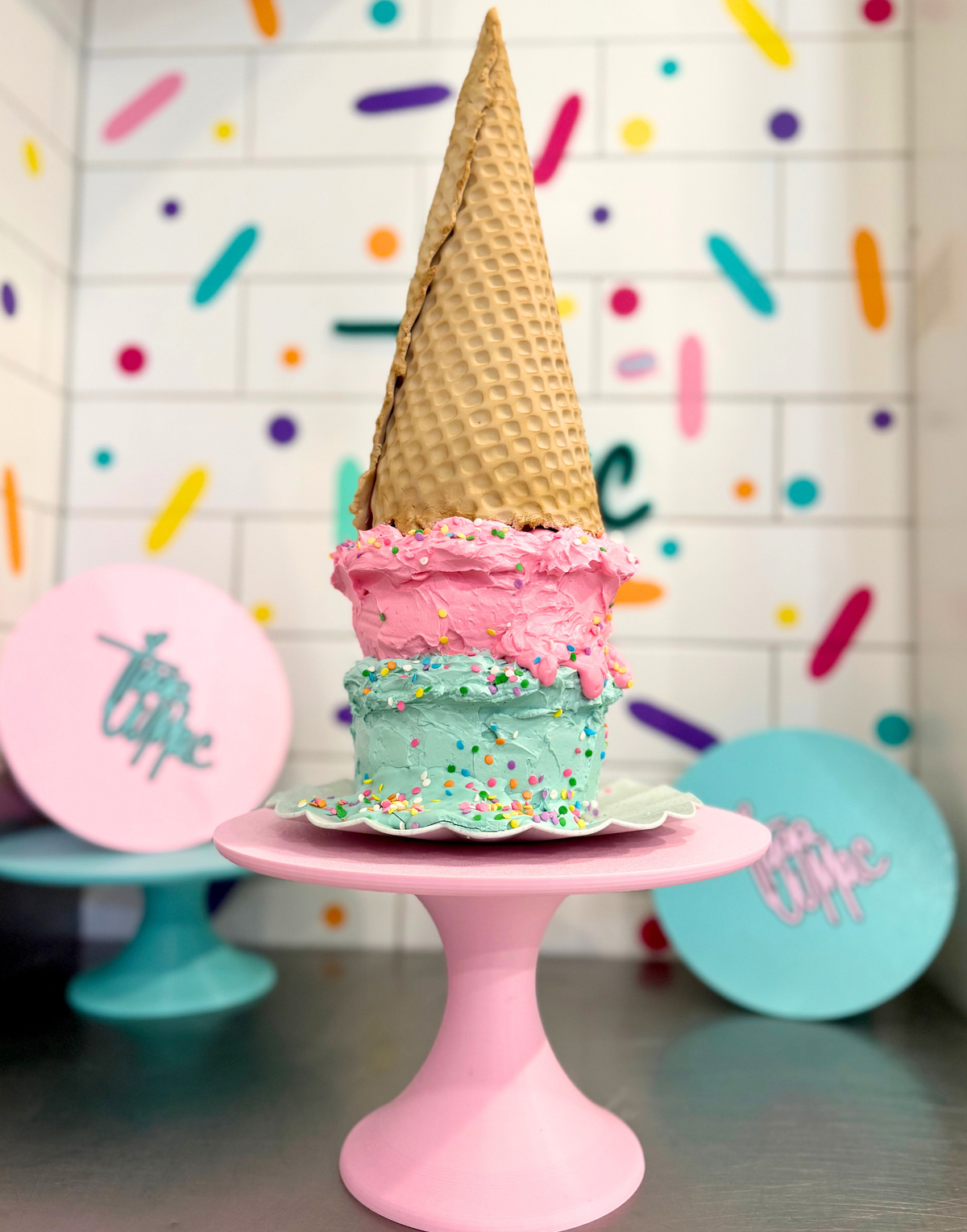 Essential Cake Stand Edition