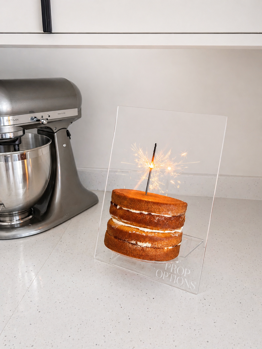 Clear Acrylic Cake Easel