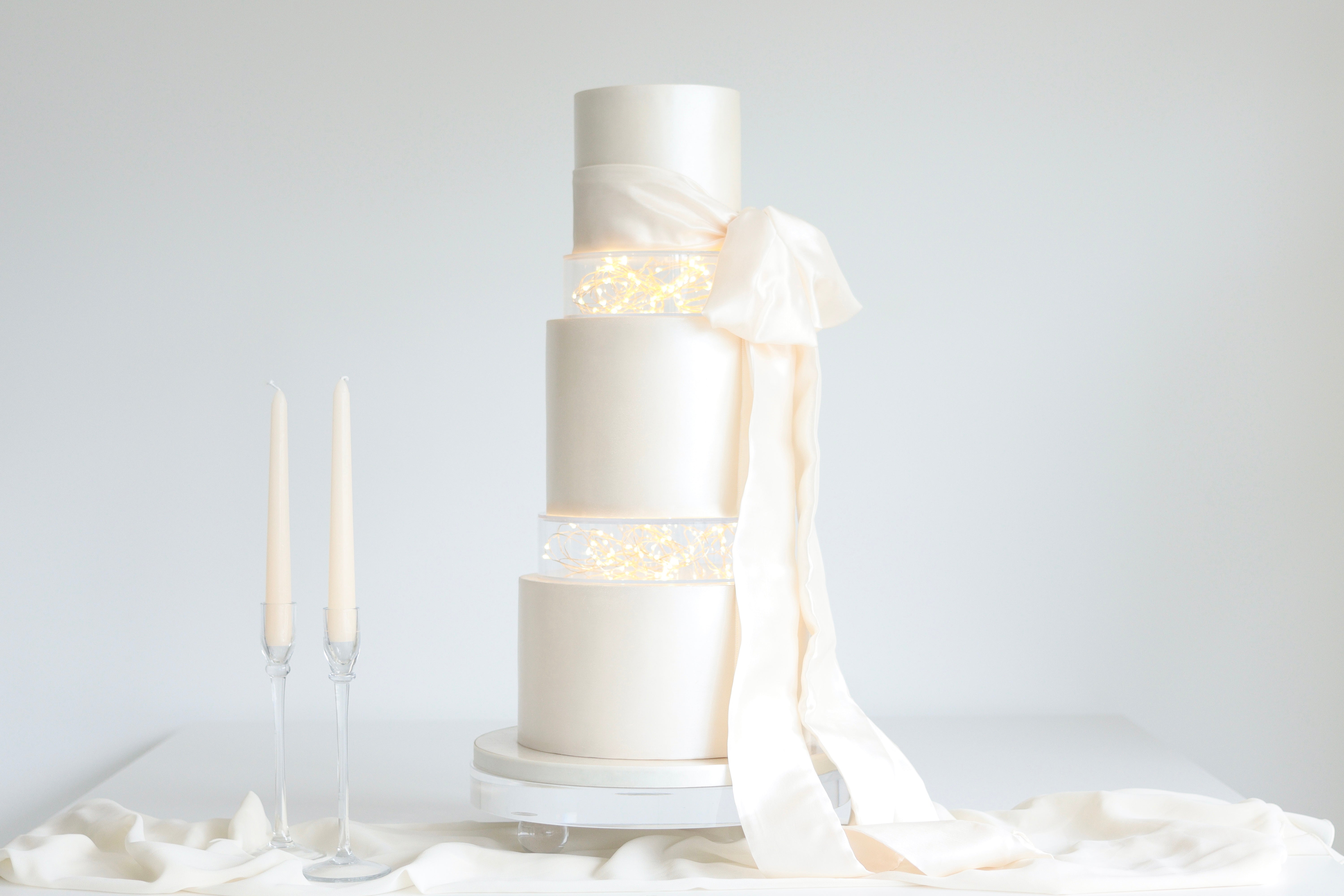 Round Acrylic Fillable Clear Tiers - Prop Options